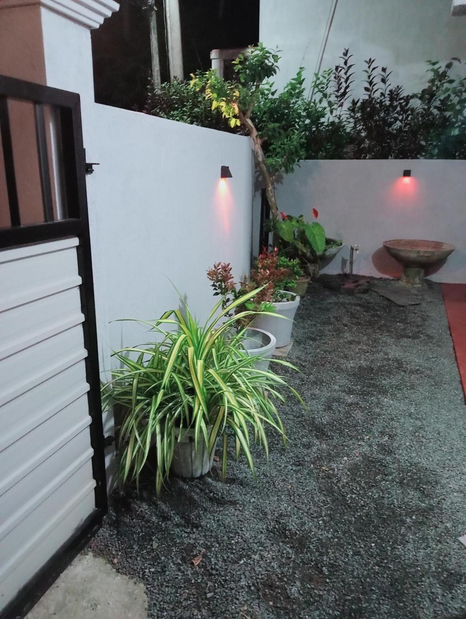 Great yeheni villa Hikkaduwa Dış mekan fotoğraf