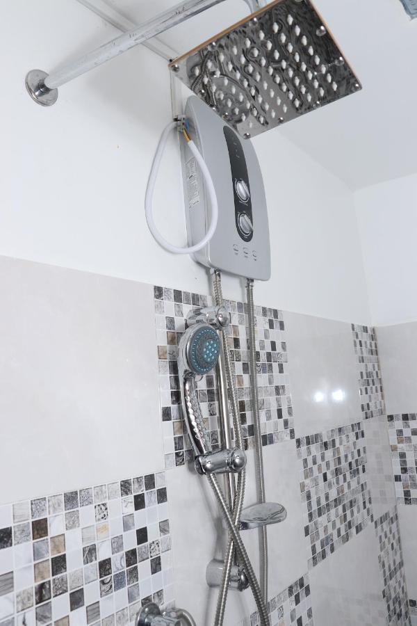 Great yeheni villa Hikkaduwa Dış mekan fotoğraf